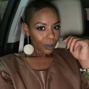 Meet your Posher, Anitra